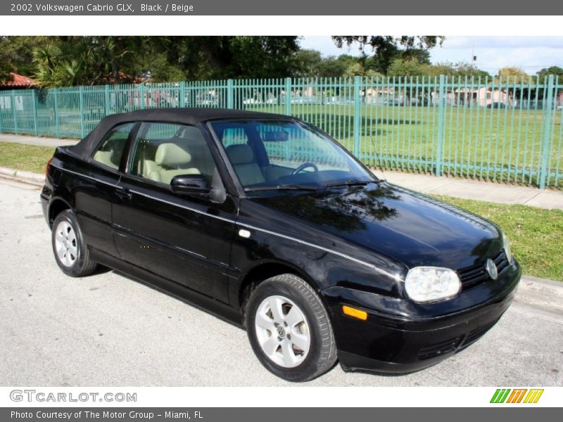 Black / Beige 2002 Volkswagen Cabrio GLX