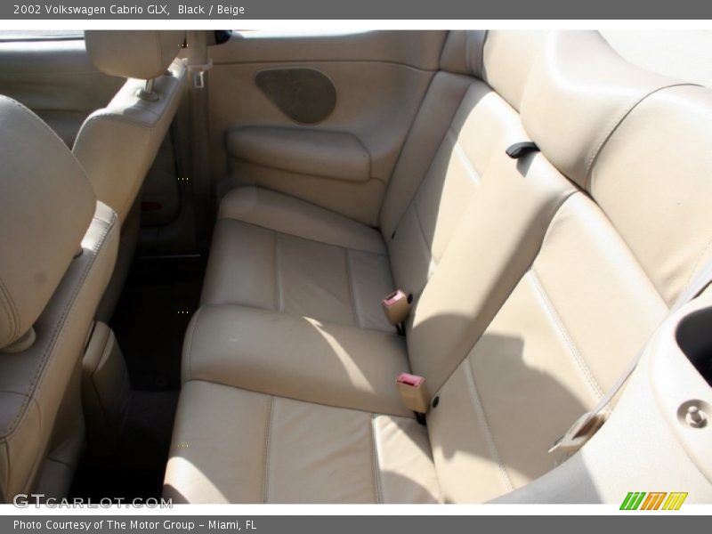 Black / Beige 2002 Volkswagen Cabrio GLX