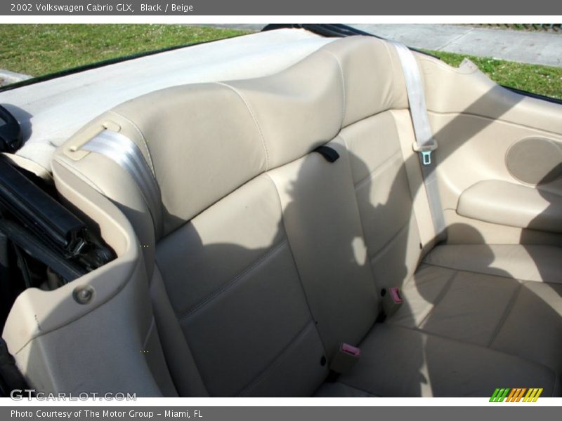 Black / Beige 2002 Volkswagen Cabrio GLX