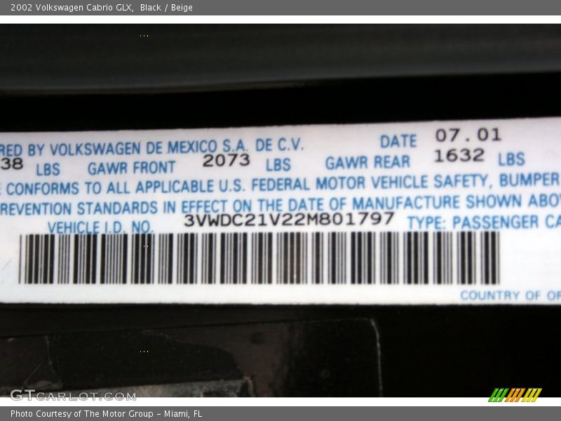 Black / Beige 2002 Volkswagen Cabrio GLX