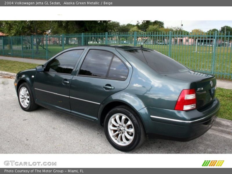 Alaska Green Metallic / Beige 2004 Volkswagen Jetta GL Sedan