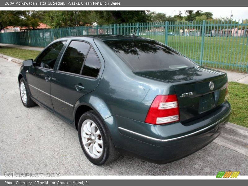 Alaska Green Metallic / Beige 2004 Volkswagen Jetta GL Sedan