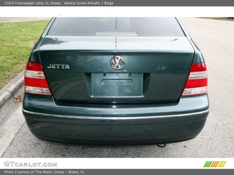 Alaska Green Metallic / Beige 2004 Volkswagen Jetta GL Sedan