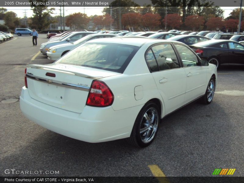 White / Neutral Beige 2005 Chevrolet Malibu LS V6 Sedan