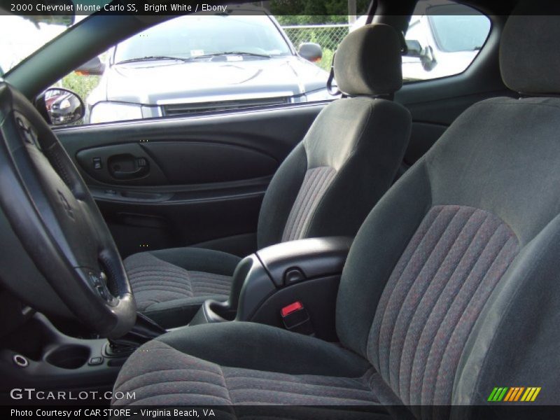 Bright White / Ebony 2000 Chevrolet Monte Carlo SS