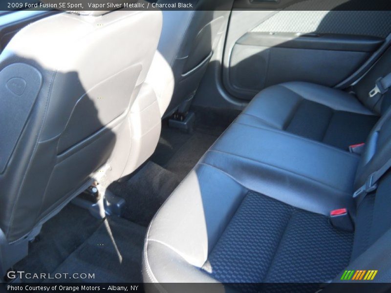 Vapor Silver Metallic / Charcoal Black 2009 Ford Fusion SE Sport