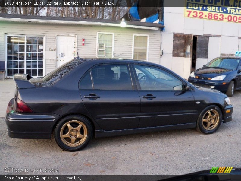 Labrador Black Pearl / Black 2003 Mitsubishi Lancer OZ Rally