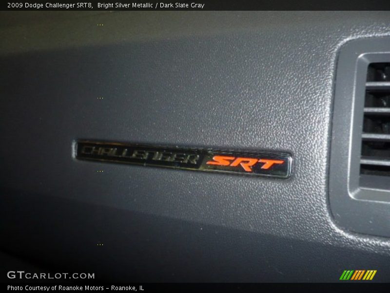 Bright Silver Metallic / Dark Slate Gray 2009 Dodge Challenger SRT8
