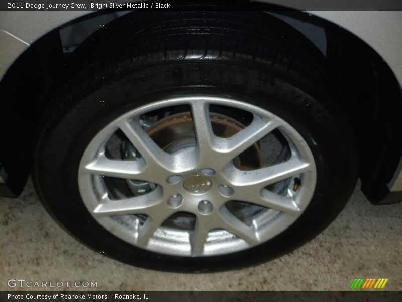 Bright Silver Metallic / Black 2011 Dodge Journey Crew