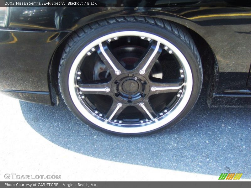 Blackout / Black 2003 Nissan Sentra SE-R Spec V