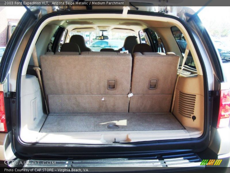 Arizona Beige Metallic / Medium Parchment 2003 Ford Expedition XLT