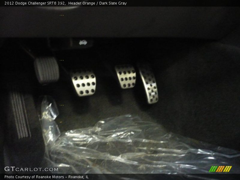 Foot controls - 2012 Dodge Challenger SRT8 392