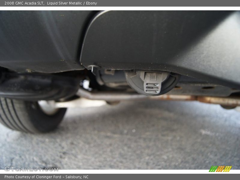 Liquid Silver Metallic / Ebony 2008 GMC Acadia SLT