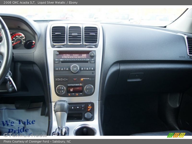 Liquid Silver Metallic / Ebony 2008 GMC Acadia SLT