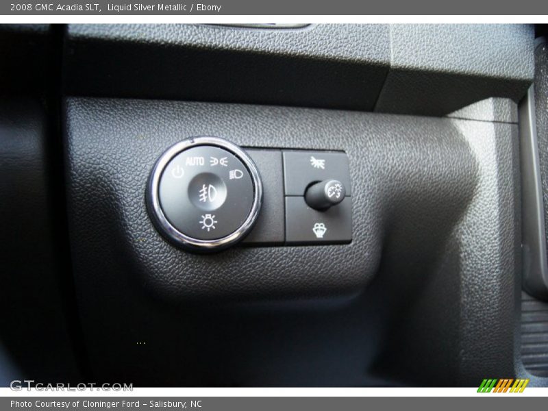 Liquid Silver Metallic / Ebony 2008 GMC Acadia SLT