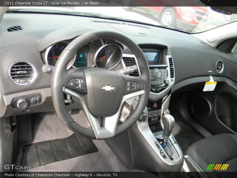 Silver Ice Metallic / Jet Black 2012 Chevrolet Cruze LT