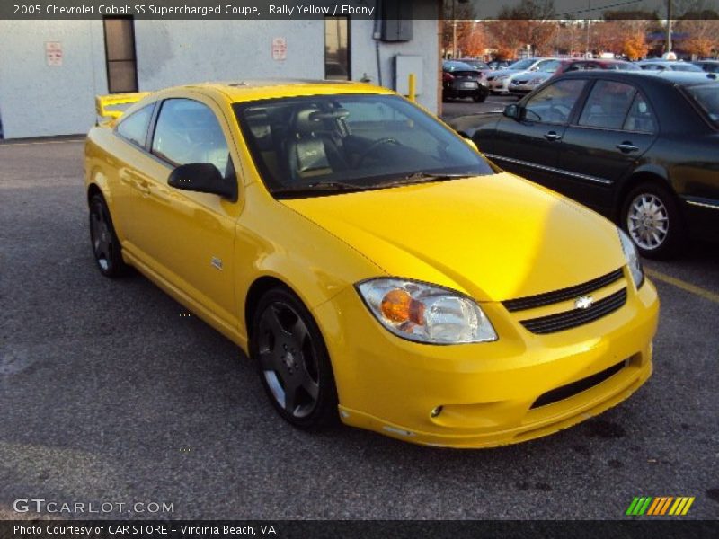 Front 3/4 View of 2005 Cobalt SS Supercharged Coupe