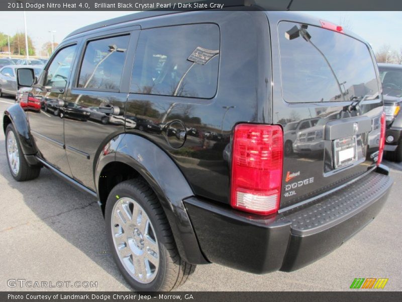 Brilliant Black Crystal Pearl / Dark Slate Gray 2011 Dodge Nitro Heat 4.0
