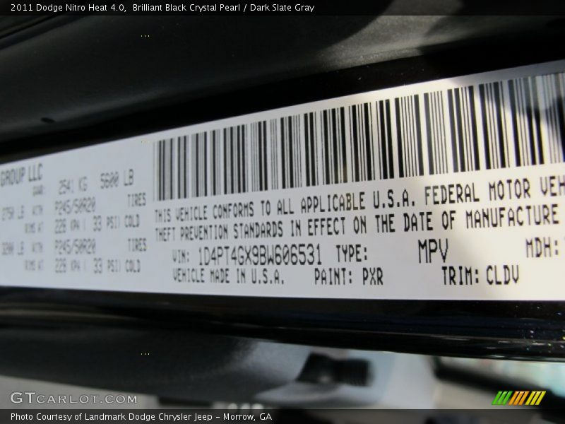 Brilliant Black Crystal Pearl / Dark Slate Gray 2011 Dodge Nitro Heat 4.0
