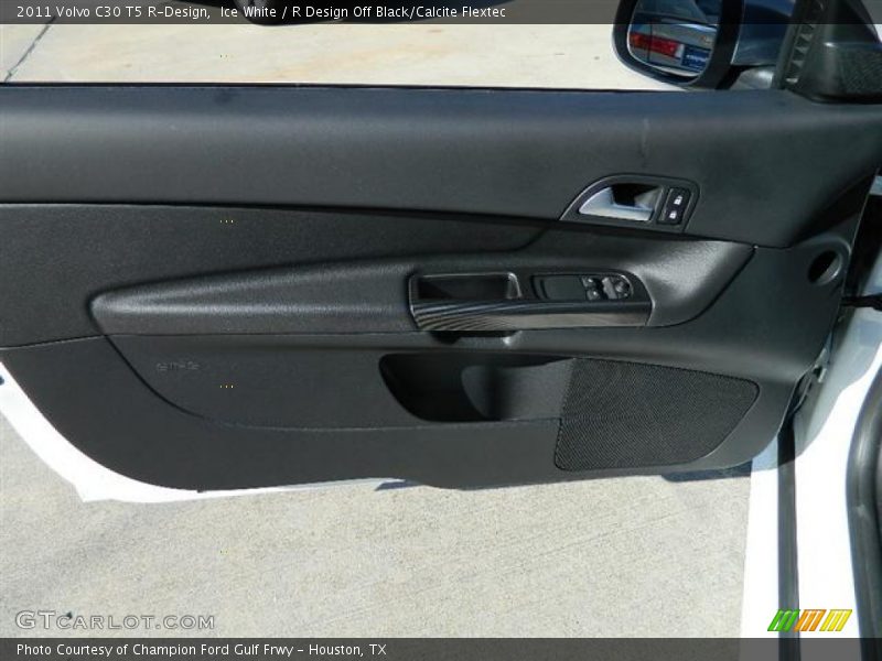 Ice White / R Design Off Black/Calcite Flextec 2011 Volvo C30 T5 R-Design