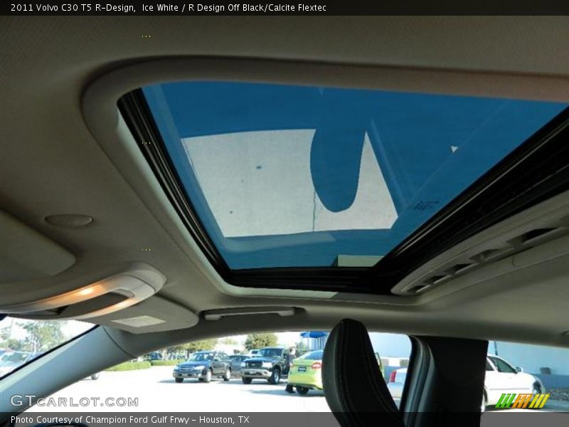 Ice White / R Design Off Black/Calcite Flextec 2011 Volvo C30 T5 R-Design