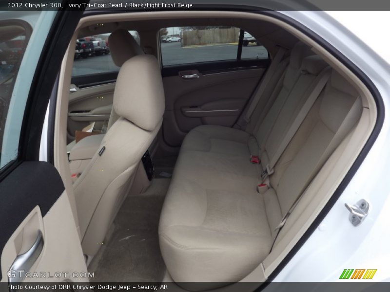 Ivory Tri-Coat Pearl / Black/Light Frost Beige 2012 Chrysler 300