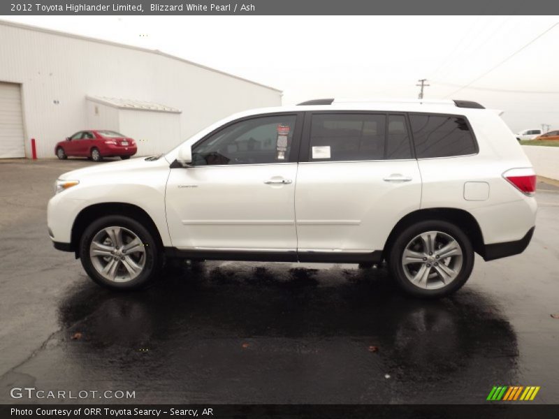 Blizzard White Pearl / Ash 2012 Toyota Highlander Limited