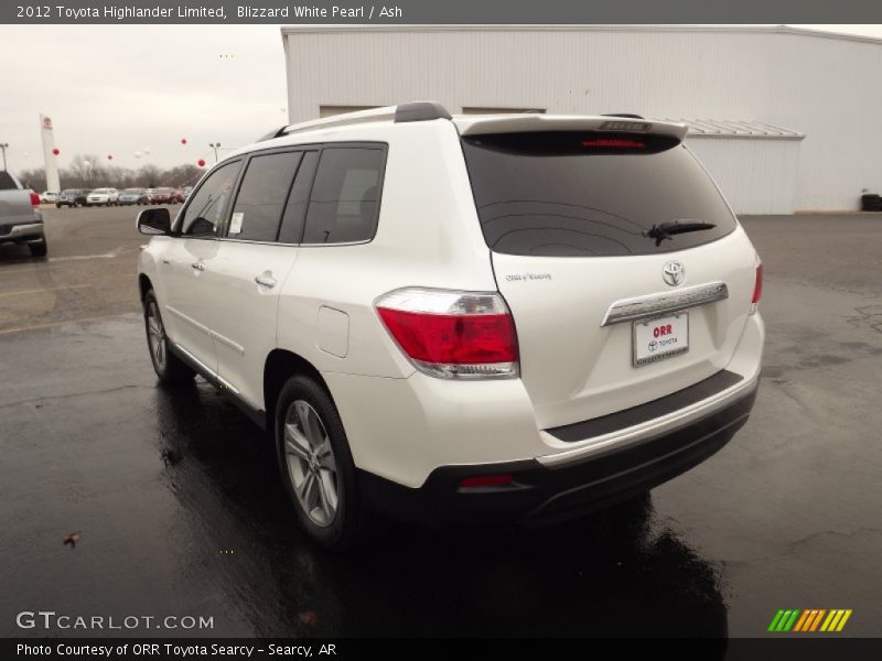 Blizzard White Pearl / Ash 2012 Toyota Highlander Limited