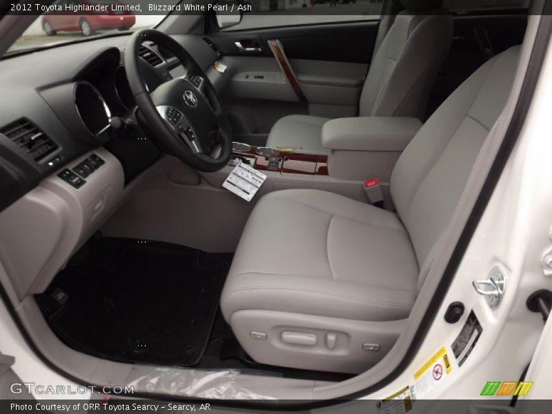 Blizzard White Pearl / Ash 2012 Toyota Highlander Limited