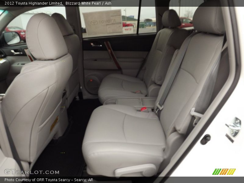 Blizzard White Pearl / Ash 2012 Toyota Highlander Limited