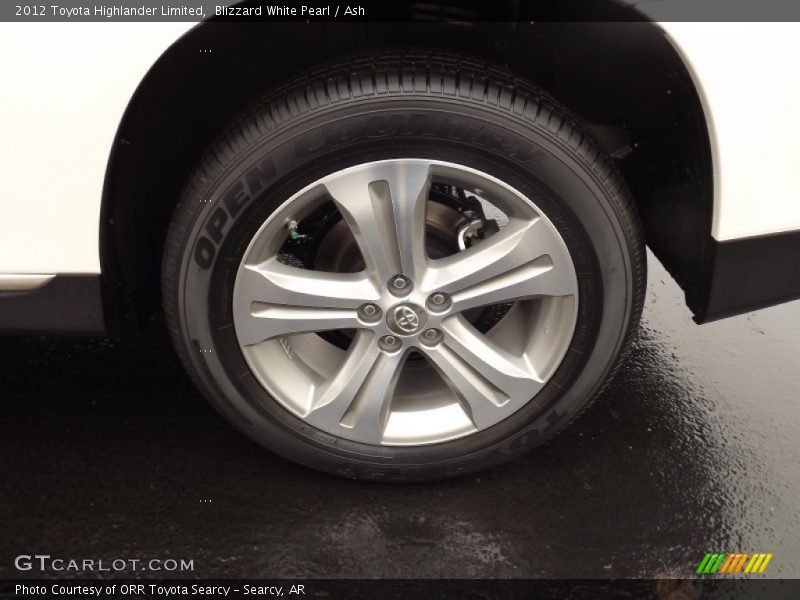 Blizzard White Pearl / Ash 2012 Toyota Highlander Limited