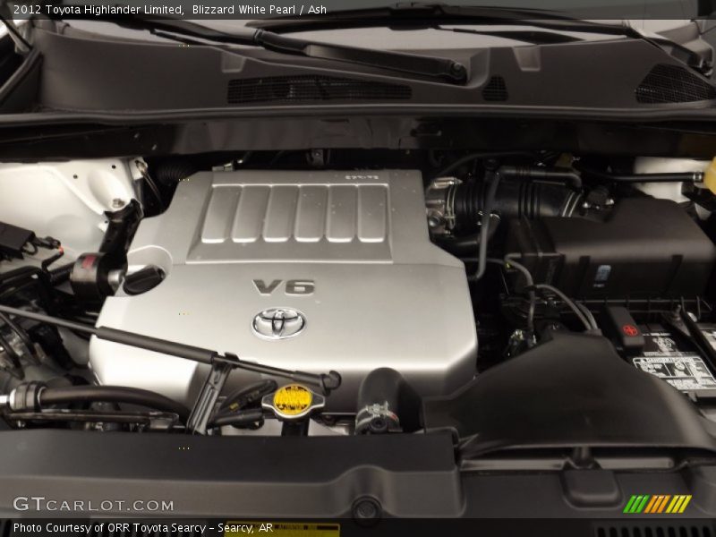 Blizzard White Pearl / Ash 2012 Toyota Highlander Limited