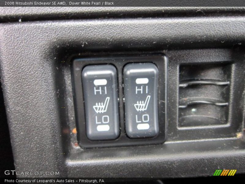 Dover White Pearl / Black 2008 Mitsubishi Endeavor SE AWD