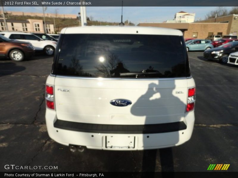 White Suede / Charcoal Black 2012 Ford Flex SEL