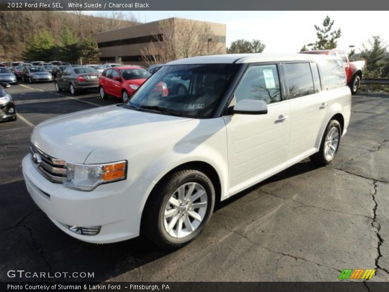 Front 3/4 View of 2012 Flex SEL