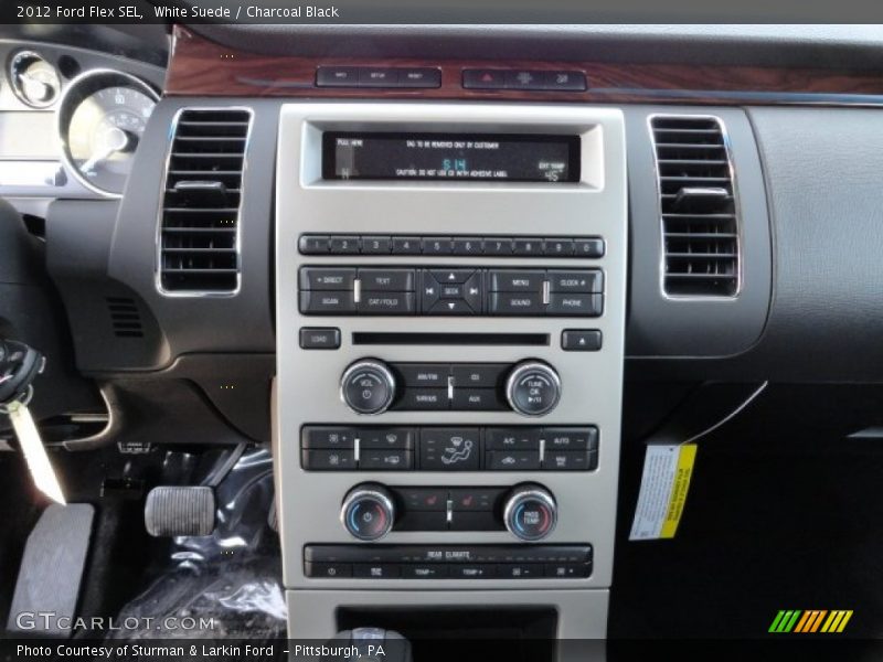 Controls of 2012 Flex SEL