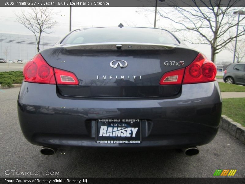  2009 G 37 x S Sedan Logo