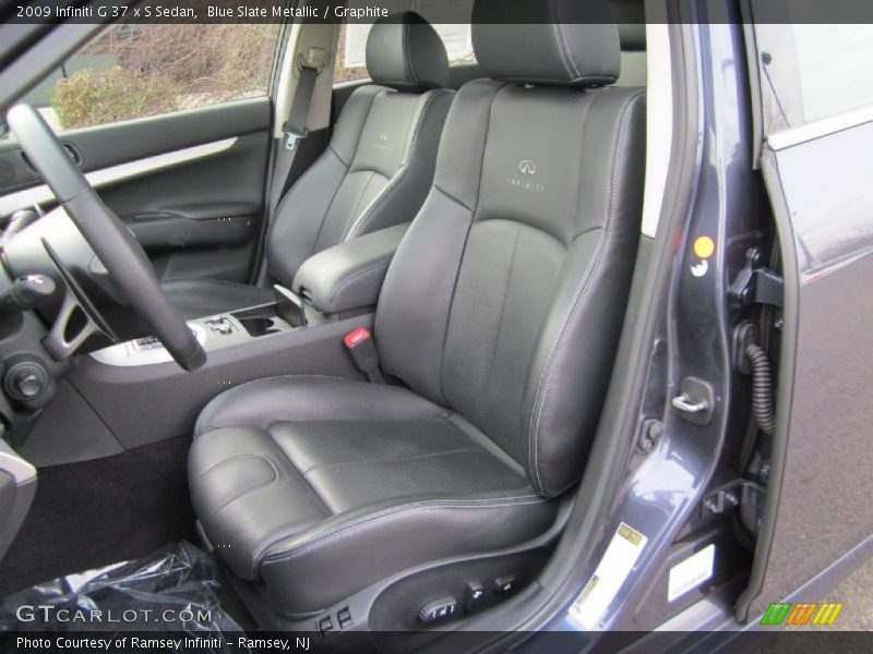  2009 G 37 x S Sedan Graphite Interior