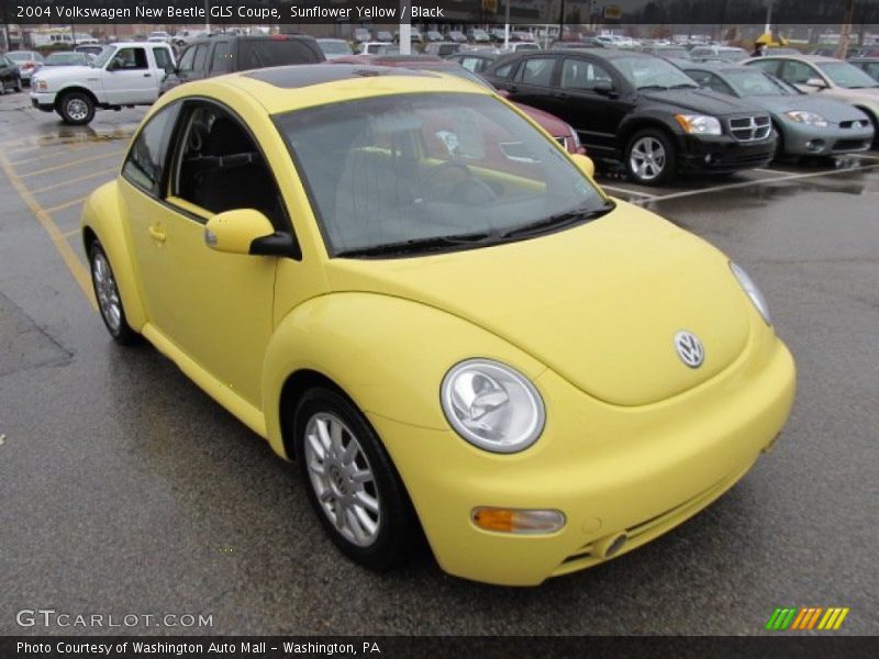 Sunflower Yellow / Black 2004 Volkswagen New Beetle GLS Coupe