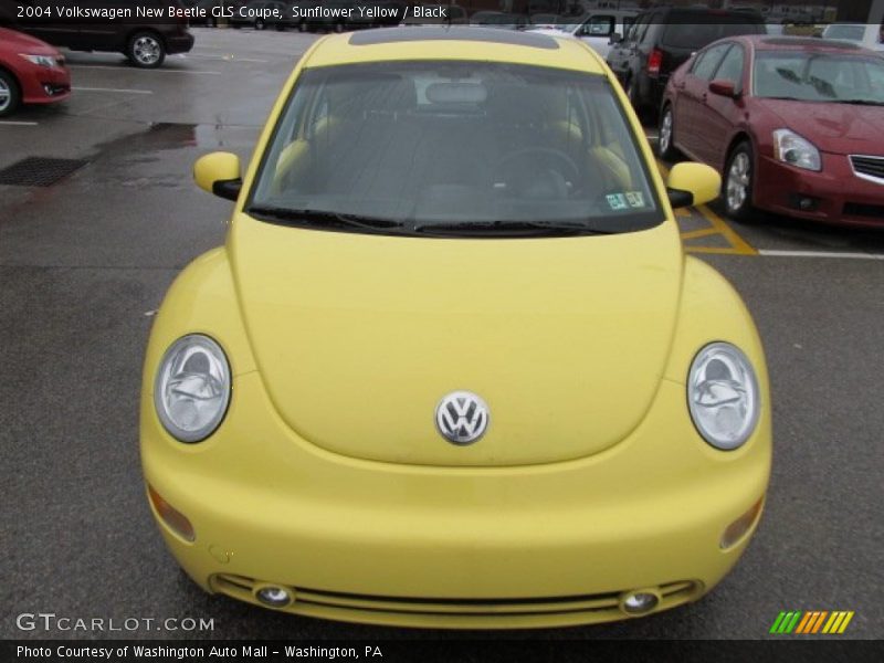 Sunflower Yellow / Black 2004 Volkswagen New Beetle GLS Coupe