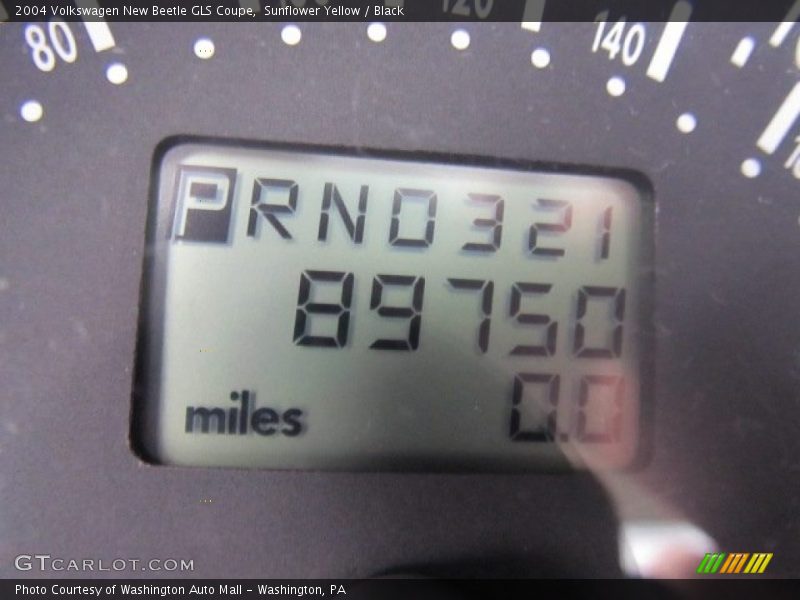 Sunflower Yellow / Black 2004 Volkswagen New Beetle GLS Coupe