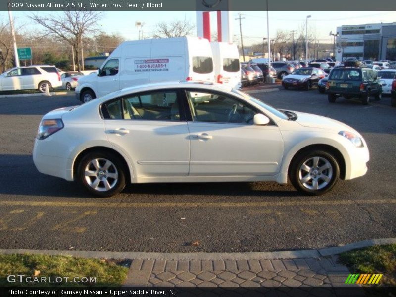 Winter Frost Pearl / Blond 2009 Nissan Altima 2.5 SL