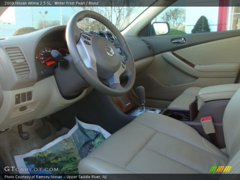 Winter Frost Pearl / Blond 2009 Nissan Altima 2.5 SL