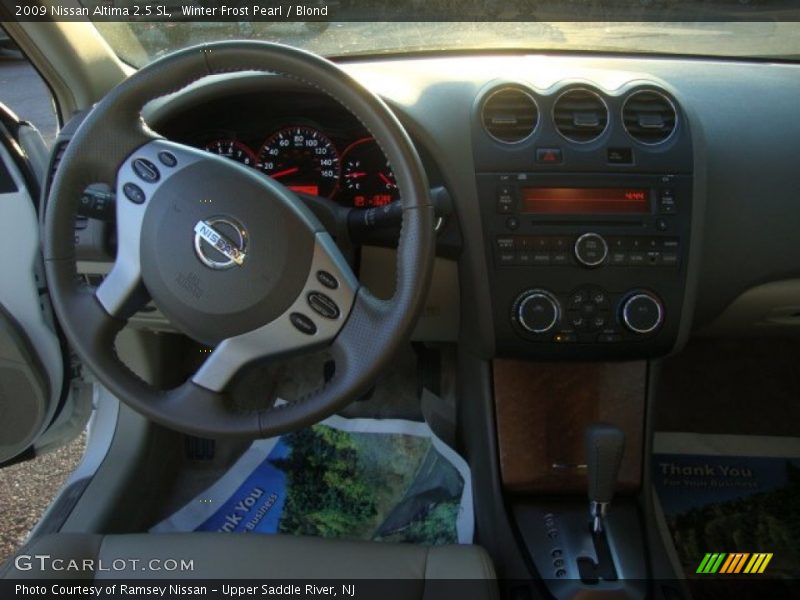 Winter Frost Pearl / Blond 2009 Nissan Altima 2.5 SL