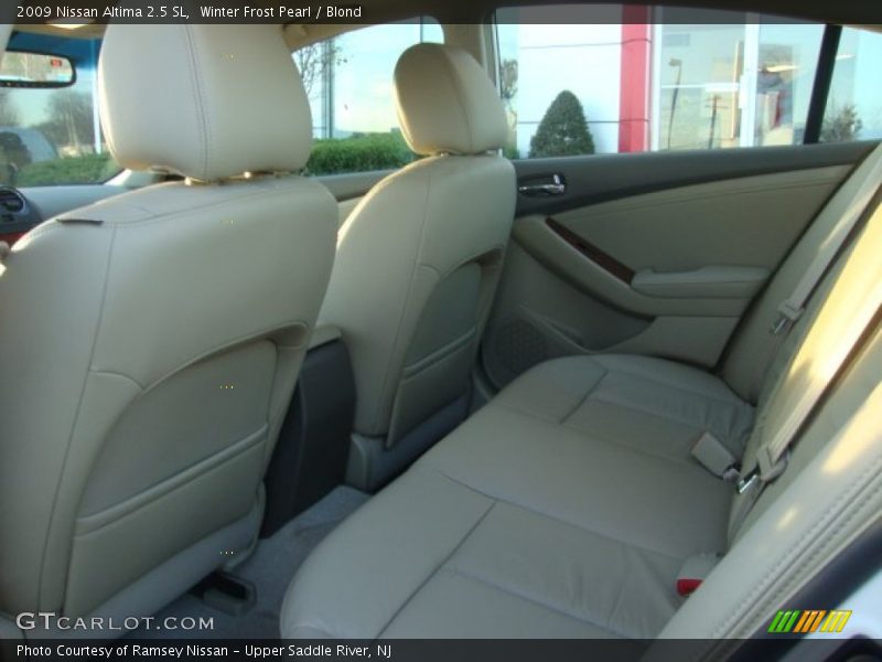 Winter Frost Pearl / Blond 2009 Nissan Altima 2.5 SL