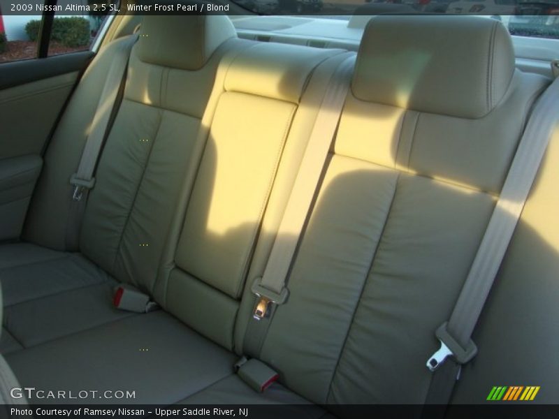 Winter Frost Pearl / Blond 2009 Nissan Altima 2.5 SL