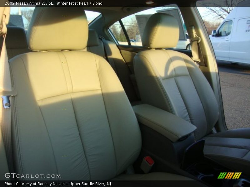 Winter Frost Pearl / Blond 2009 Nissan Altima 2.5 SL