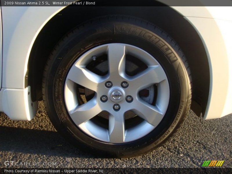 Winter Frost Pearl / Blond 2009 Nissan Altima 2.5 SL