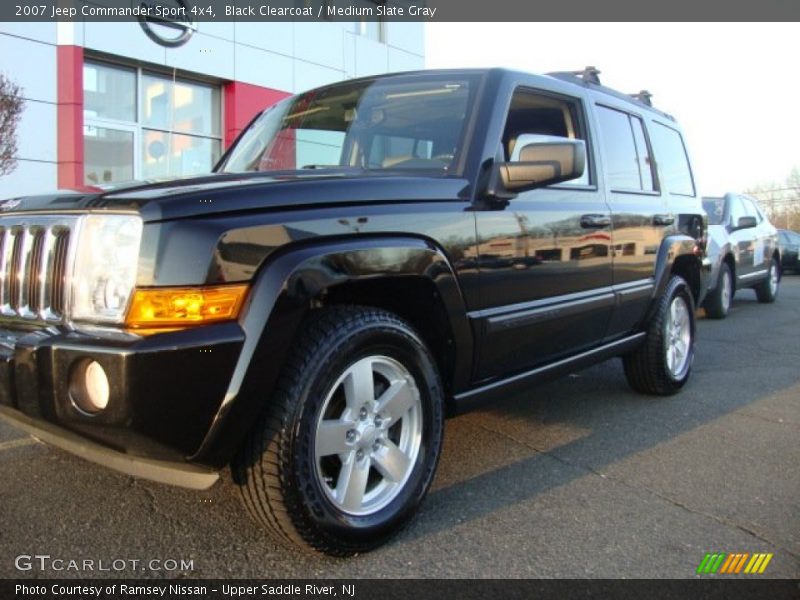 Black Clearcoat / Medium Slate Gray 2007 Jeep Commander Sport 4x4