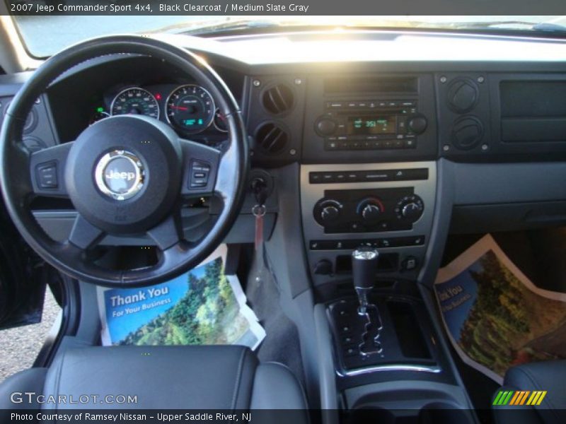 Black Clearcoat / Medium Slate Gray 2007 Jeep Commander Sport 4x4